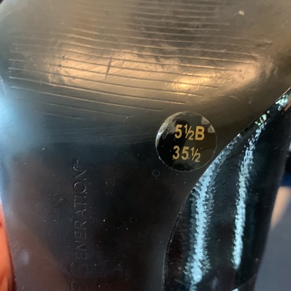 BCBG black heels open Open toe size 5.5 - Picture 5 of 6